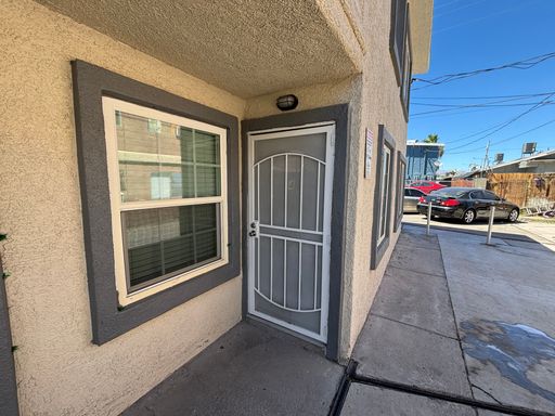 1420 Putnam Ave Unit 4, North Las Vegas, NV 89030