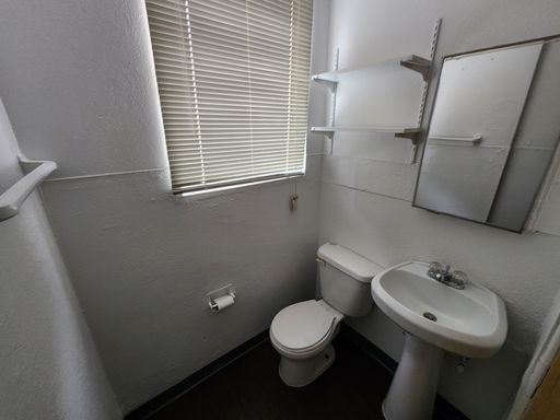 311 N 16th St #01, Las Vegas, NV 89101