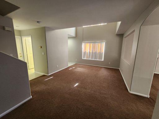 557 Poplar Leaf St, Las Vegas, NV 89144