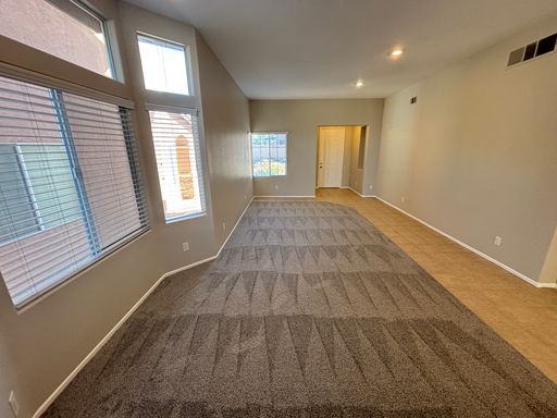 9218 Desert Heat Ave., Las Vegas, NV 89178