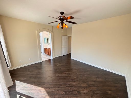 5991 Bassio Ave, Las Vegas, NV 89141