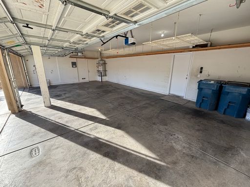 9218 Desert Heat Ave., Las Vegas, NV 89178