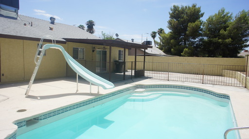 44 Logan St, Las Vegas, NV 89110