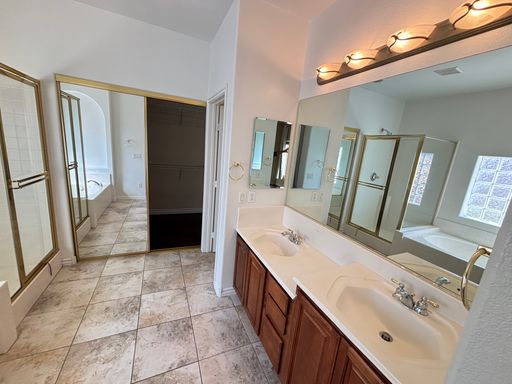 5991 Bassio Ave, Las Vegas, NV 89141