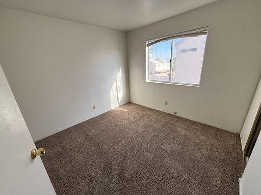 8144 Hydra Ln, Las Vegas, NV 89128