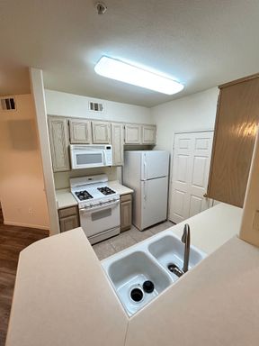 7143 South Durango Drive #110, Las Vegas, NV 89113