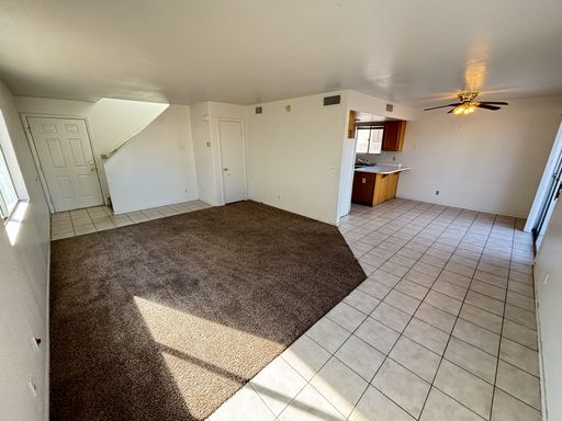 8144 Hydra Ln, Las Vegas, NV 89128