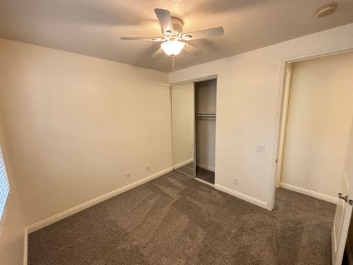 10735 Knickerbocker Ave., Las Vegas, NV 89166