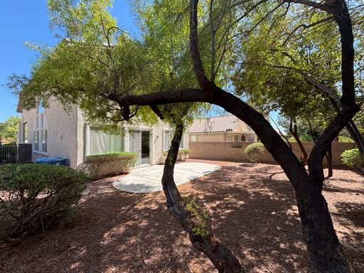 10319 Splendor Ridge Ave, Las Vegas, NV 89135