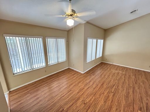 4552 Bradpoint Dr, Las Vegas, NV 89130