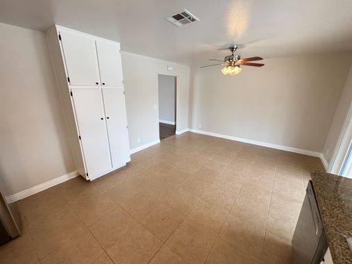7206 Archcrest Ave., Las Vegas, NV 89147