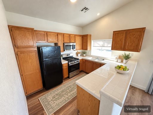 6529 Assembly Dr., Las Vegas, NV 89108