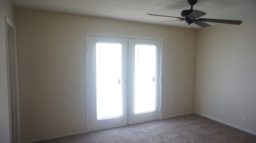 44 Logan St, Las Vegas, NV 89110