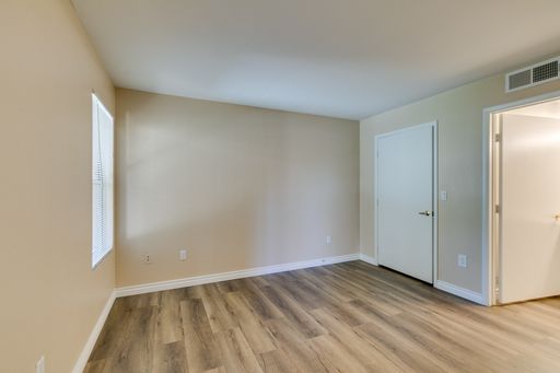 2300 Silverado Ranch Blvd Unit 1016, Las Vegas, NV 89183