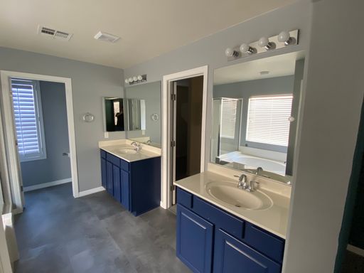 10331 Kadumba St., Las Vegas, NV 89178