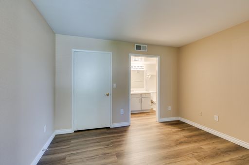 2300 Silverado Ranch Blvd Unit 1016, Las Vegas, NV 89183