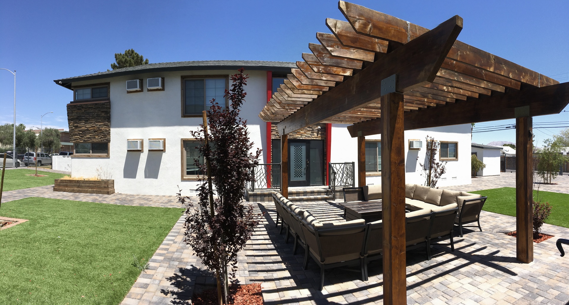 Las Vegas Apartment: 421 S. 10th St.