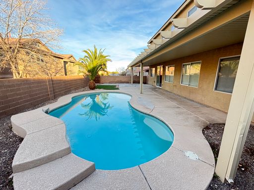 9218 Desert Heat Ave., Las Vegas, NV 89178