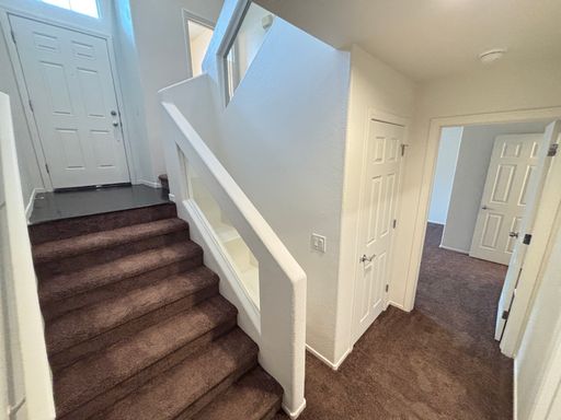 9137 Palatial Palette Ct, Las Vegas, NV 89149