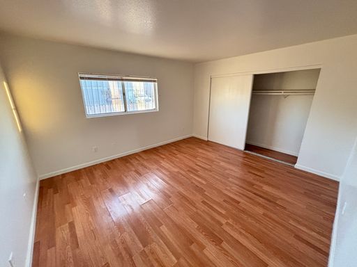 4765 Thunderbolt Ave Unit 2, Las Vegas, NV 89115