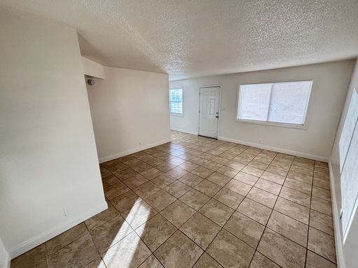 5132 Pebble Beach Blvd Unit B, Las Vegas, NV 89108