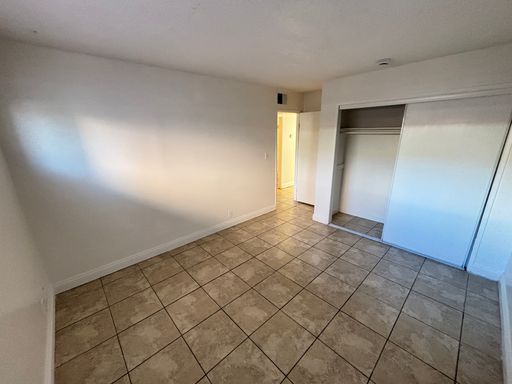 5132 Pebble Beach Blvd Unit B, Las Vegas, NV 89108