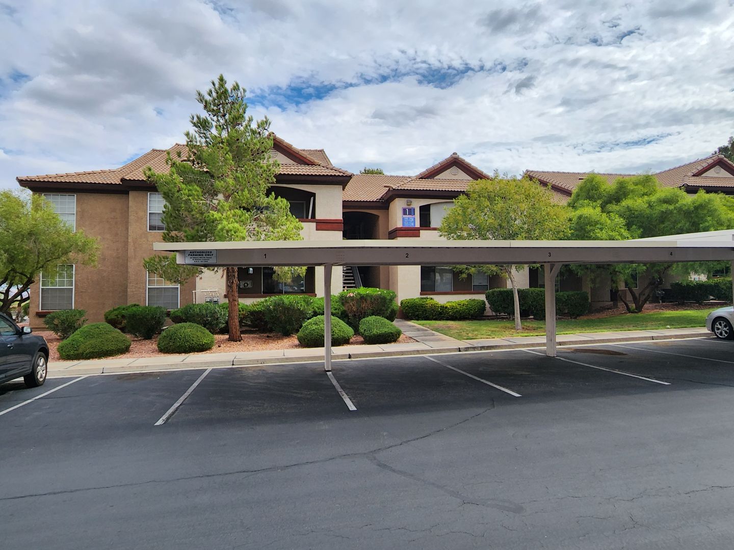 Henderson Condo: 231 W Horizon Ridge Pkwy