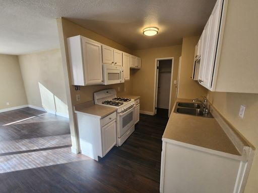 1705 Breckenwood Court Unit 3, Las Vegas, NV 89115