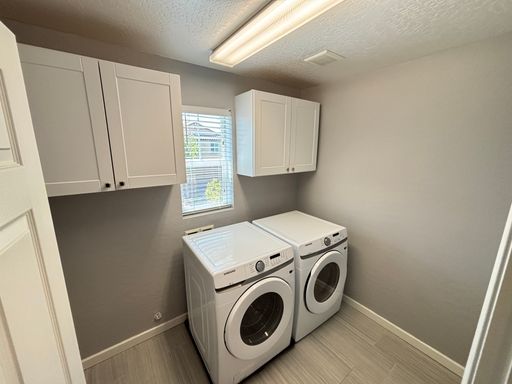 10612 Forum Peak Ln, Las Vegas, NV 89166