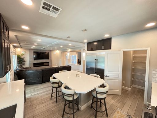 11194 Formosa Springs Ct , Las Vegas, NV 89183