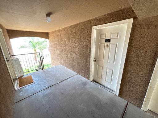 231 W Horizon Ridge Pkwy, 124, Henderson, NV 89012