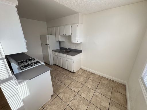 5132 Pebble Beach Blvd Unit B, Las Vegas, NV 89108