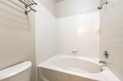 1801 Villa Vista Way, Las Vegas, NV 89128