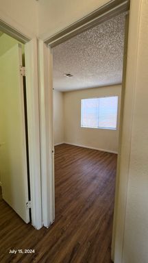 4220 Middlesex Ave., Las Vegas, NV 89110