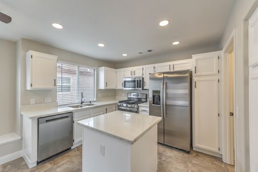 1801 Villa Vista Way, Las Vegas, NV 89128