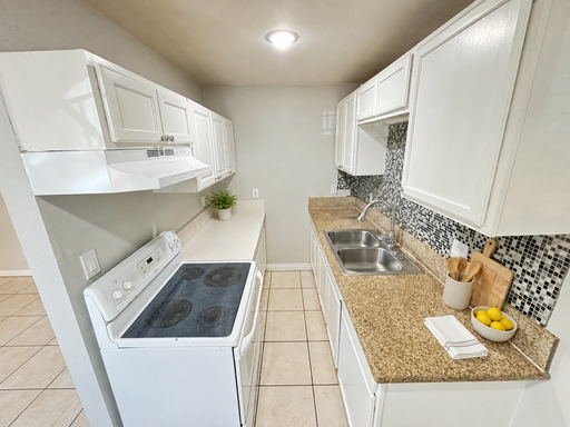 1420 Putnam Ave Unit 1, North Las Vegas, NV 89030