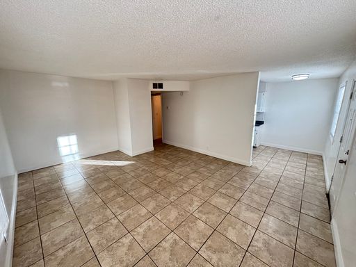 5132 Pebble Beach Blvd Unit B, Las Vegas, NV 89108