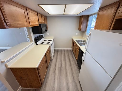 5880 Medallion Dr Unit 203, Las Vegas, NV 89122