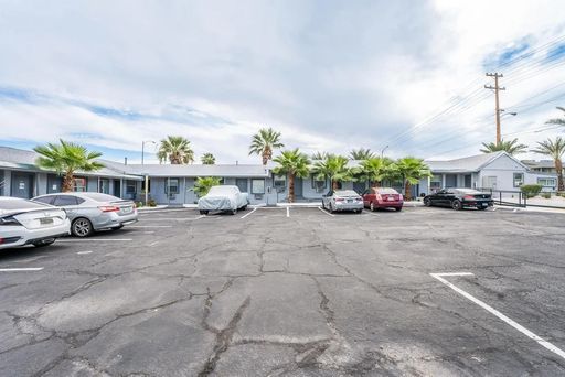 1401 E Carson Ave Unit 8, Las Vegas, NV 89101