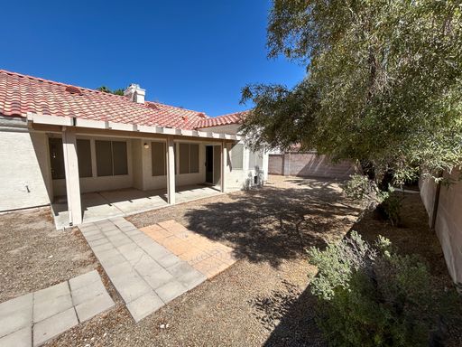 4552 Bradpoint Dr, Las Vegas, NV 89130