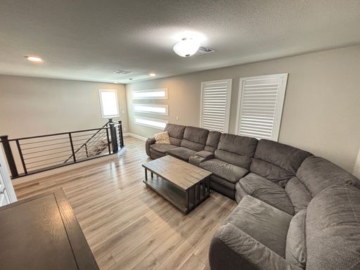 11194 Formosa Springs Ct , Las Vegas, NV 89183