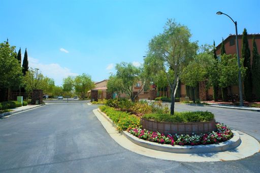 5991 Bassio Ave, Las Vegas, NV 89141