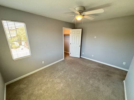 10612 Forum Peak Ln, Las Vegas, NV 89166