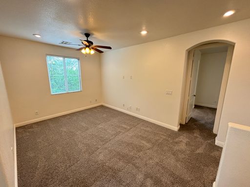 10735 Knickerbocker Ave., Las Vegas, NV 89166