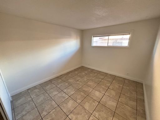 5132 Pebble Beach Blvd Unit B, Las Vegas, NV 89108