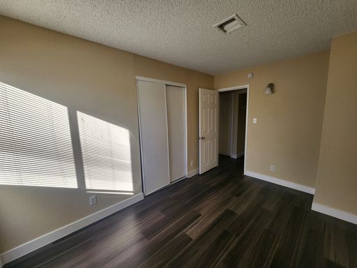 1705 Breckenwood Court Unit 3, Las Vegas, NV 89115