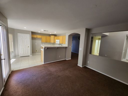 557 Poplar Leaf St, Las Vegas, NV 89144