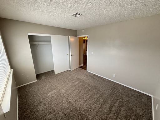 5880 Medallion Dr Unit 203, Las Vegas, NV 89122