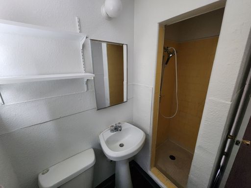 311 N 16th St #01, Las Vegas, NV 89101