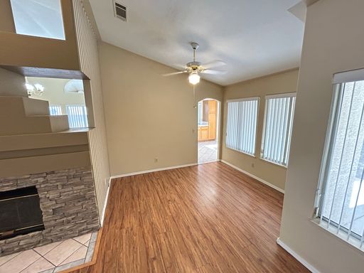 4552 Bradpoint Dr, Las Vegas, NV 89130